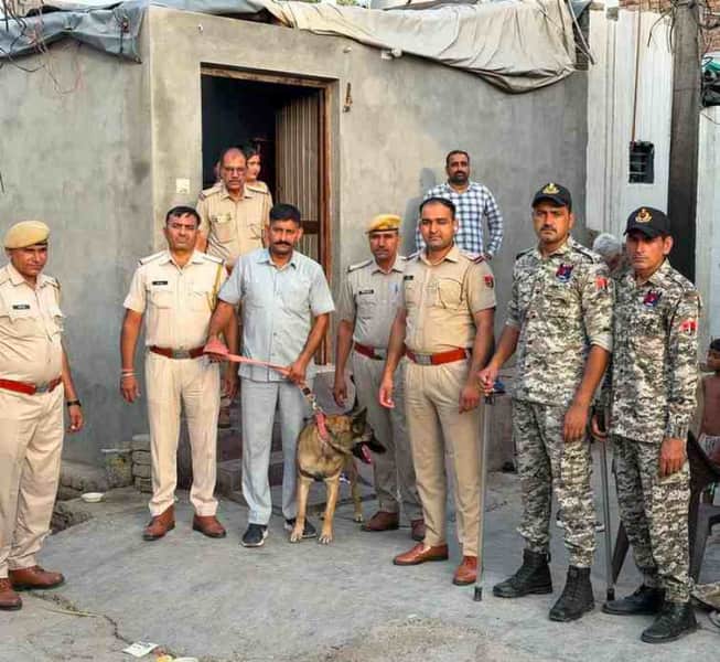 श्रीगंगानगर में नशा तस्करों पर पुलिस का बड़ा सर्च अभियान