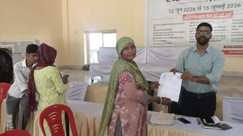 मांगरोल शहरी सेवा शिविर में नागरिक समस्याओं का समाधान