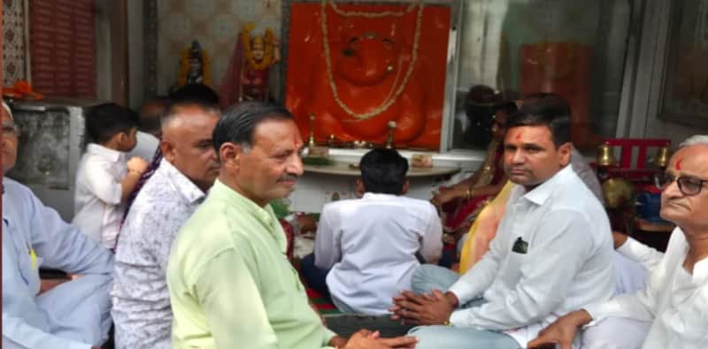 पीपल तुलसी विवाह महोत्सव हेतु गणेशजी को दिया निमंत्रण