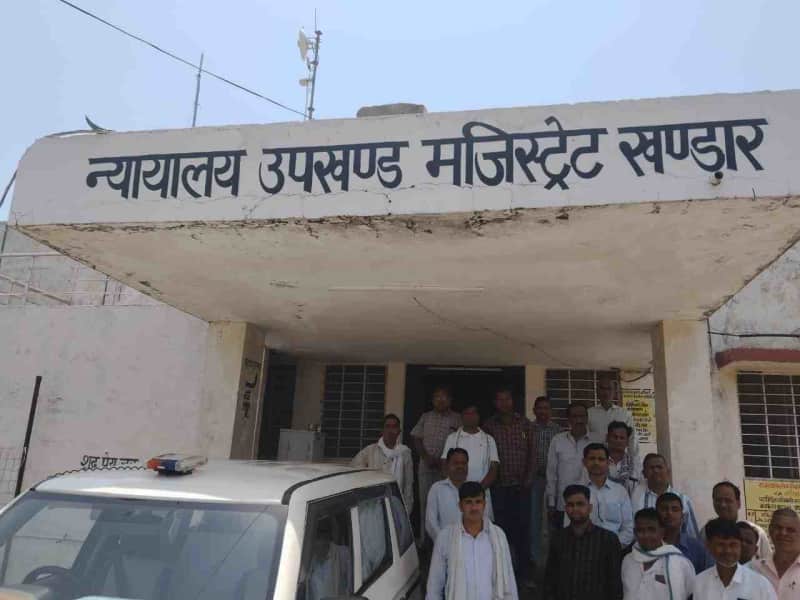 खण्डार में ओबीसी सर्वे ड्यूटी के विरोध में बीएलओ शिक्षक लामबंद हुए