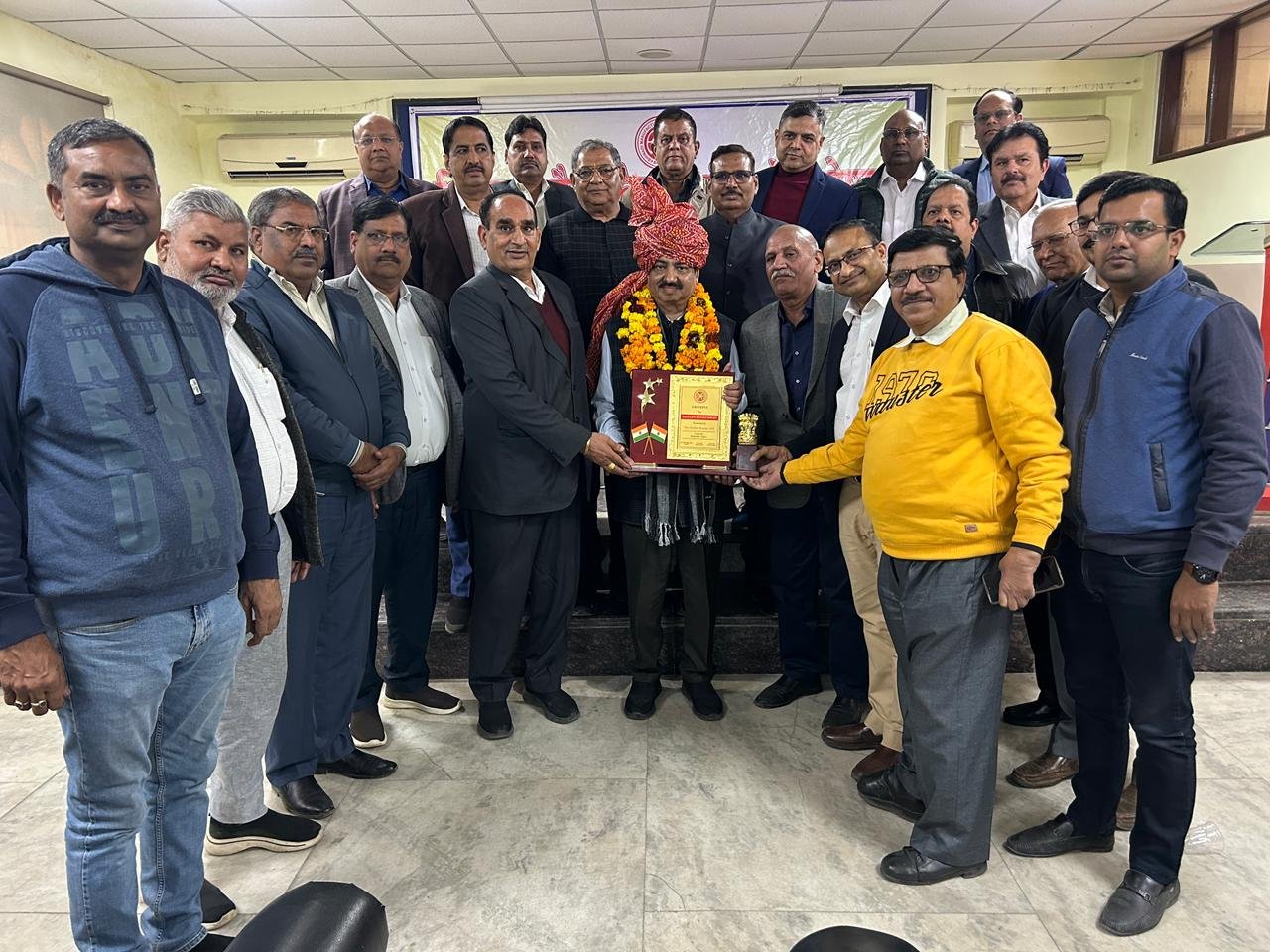 Bhiwadi Collector Farewell 2025: बीएमए द्वारा जिला कलेक्टर किशोर कुमार IAS का सम्मान, भिवाड़ी में आयोजित प्रेरणादायक और भव्य विदाई समारोह