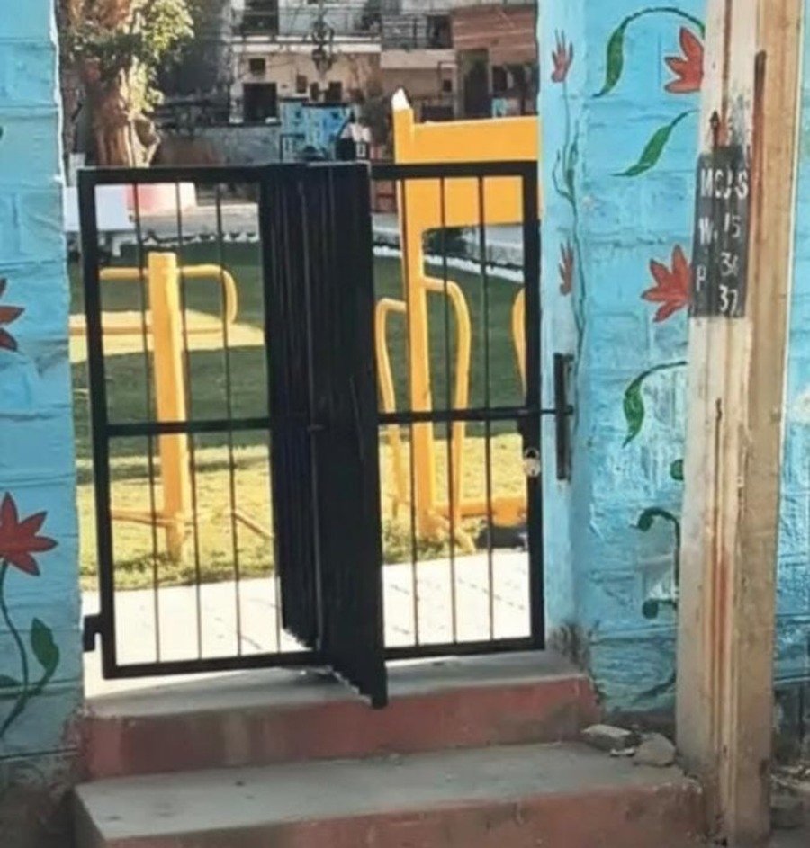 jodhpur park encroachment: सार्वजनिक पार्क पर अवैध ताला, वार्ड 13 में गुस्साए क्षेत्रवासी