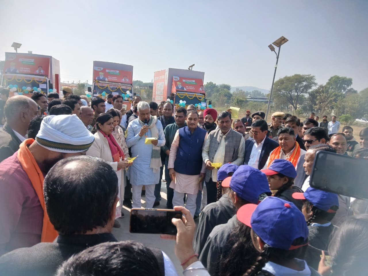 Kirori Lal Meena Road Safety 2025: मंत्री डॉ. किरोड़ी लाल मीणा ने खैरथल में सड़क सुरक्षा सप्ताह का शुभारंभ किया