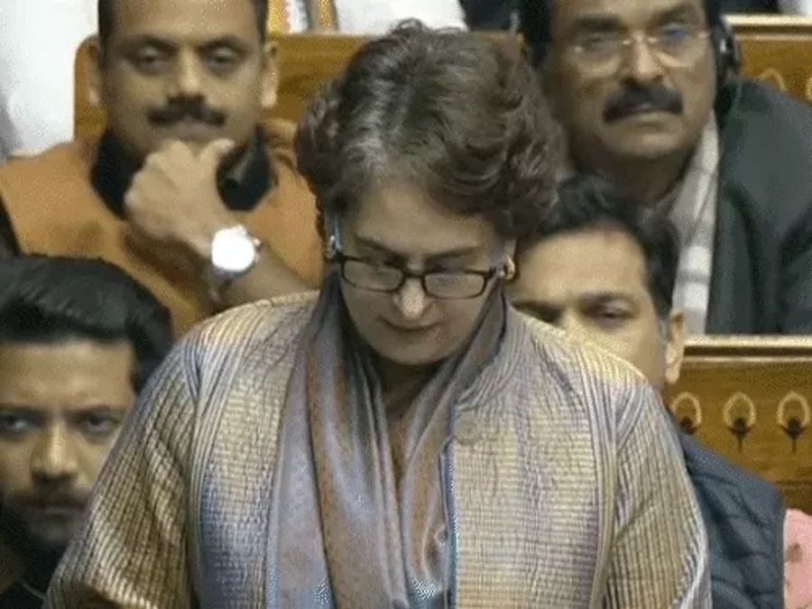 VB-G RAM G Bill 2025: मनरेगा की जगह नया कानून? लोकसभा में हंगामा, प्रियंका-थरूर का कड़ा विरोध