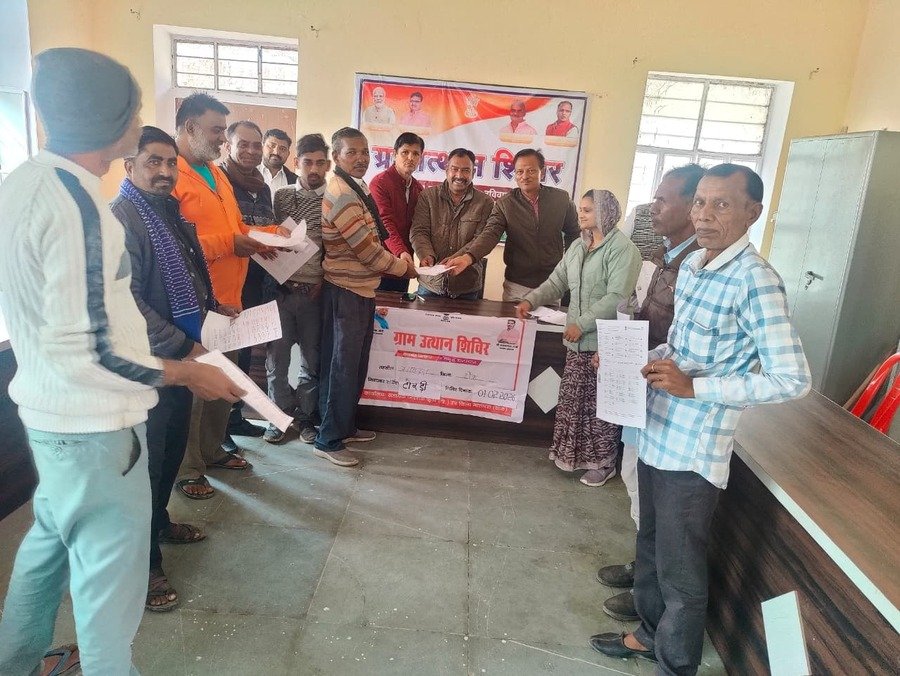 ग्राम उत्थान शिविर टोरडी: मालपुरा के टोरडी सागर में सशक्त किसान–समृद्ध राजस्थान अभियान के तहत ग्रामीणों को मिला योजनाओं का सीधा लाभ