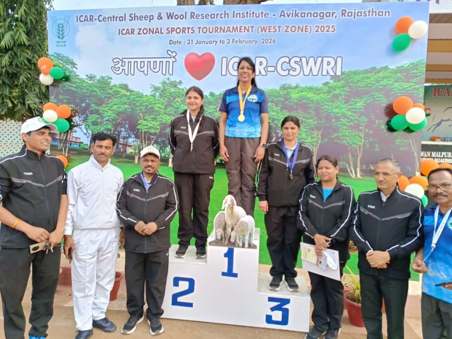 ICAR खेलकूद 2025: अविकानगर में खिलाड़ियों का दमखम, शॉर्टपुट से फुटबॉल तक जीते गए पदक